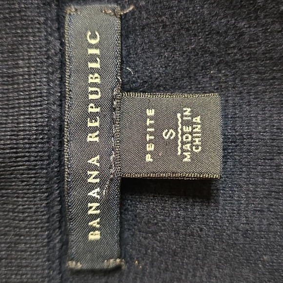 Banana Republic Petite Knit Navy Lady Cardigan Size SP - Picture 4 of 10